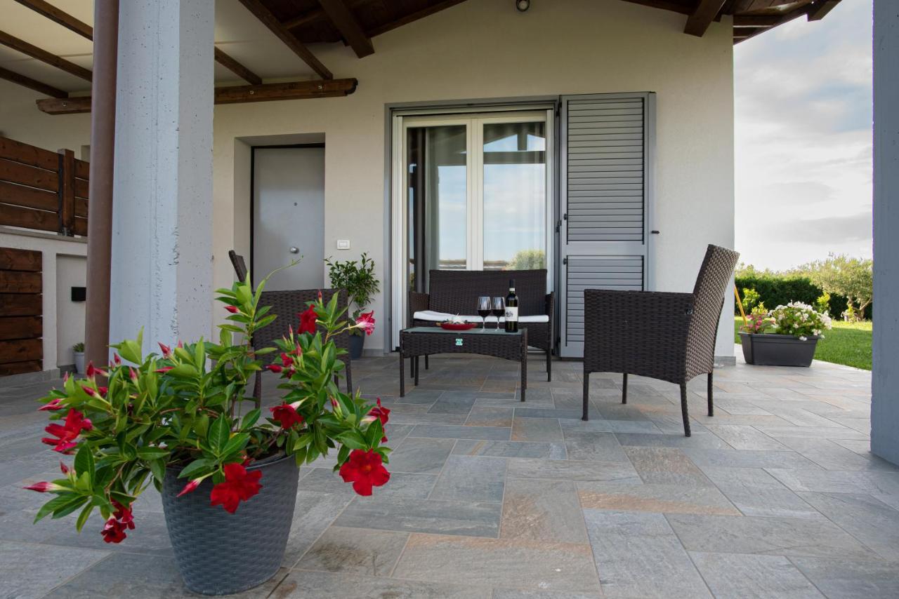 מרינה די גרוסטו Residence La Pace - Pool & Relax מראה חיצוני תמונה