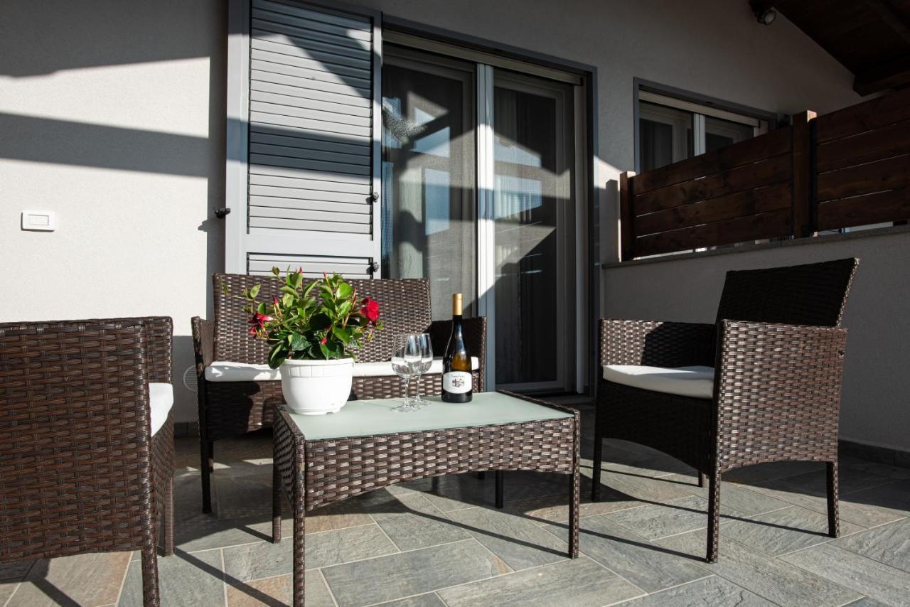 מרינה די גרוסטו Residence La Pace - Pool & Relax מראה חיצוני תמונה