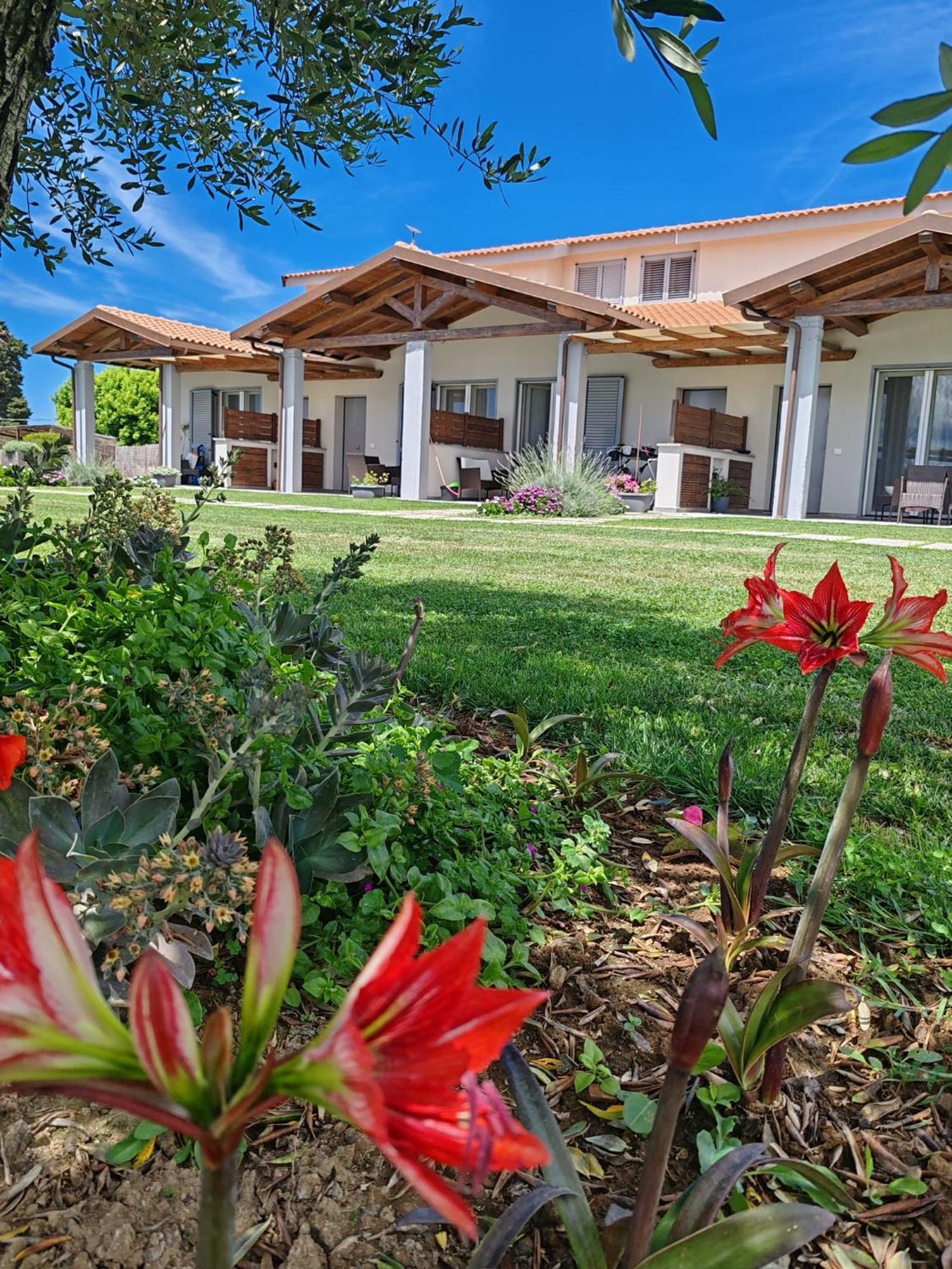 מרינה די גרוסטו Residence La Pace - Pool & Relax מראה חיצוני תמונה